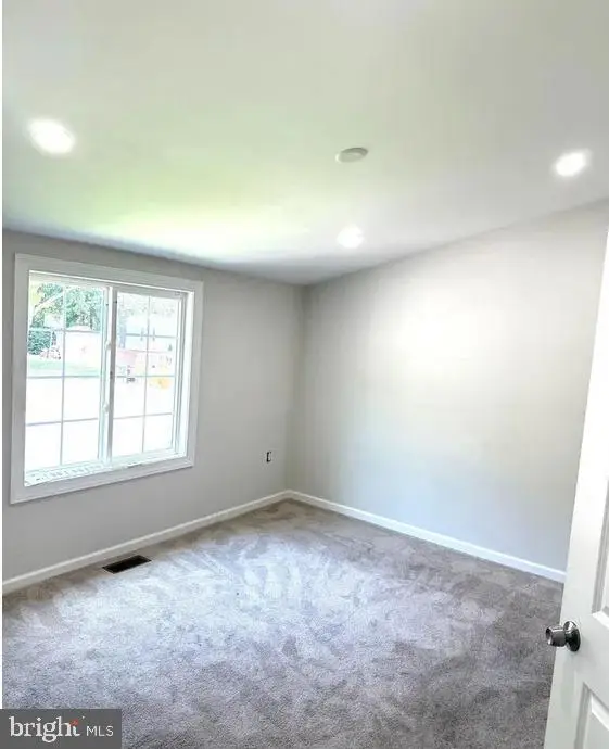 54 Cliff Cir, Stafford, VA 22556 - #2