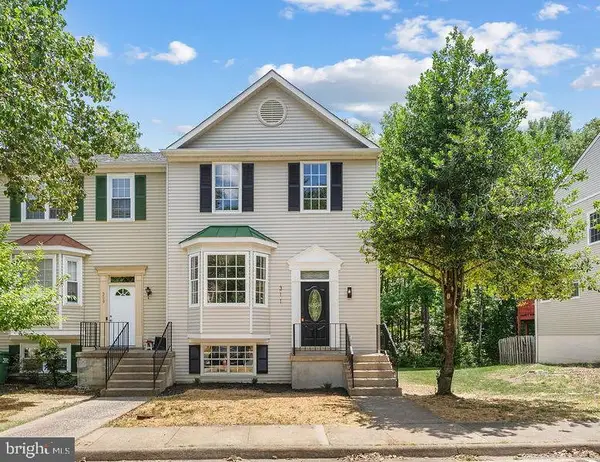 311 Crossing Rd, FREDERICKSBURG, VA 22406