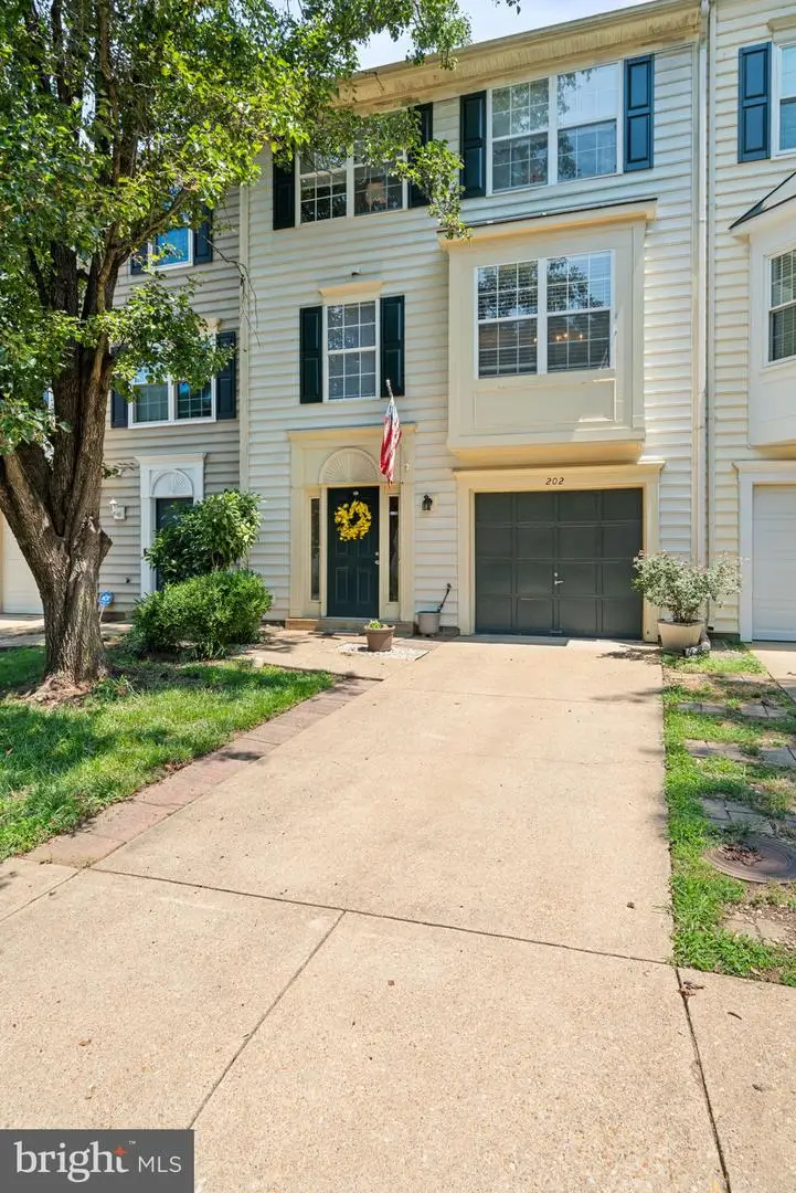 202 Park Brook Ct, Stafford, VA 22554 - #3