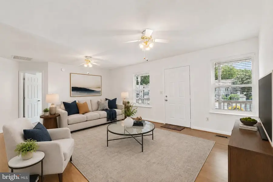 7 Cory Ct, Stafford, VA 22554 - #2
