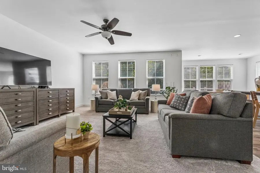 324 Pear Blossom Rd, Stafford, VA 22554 - #3