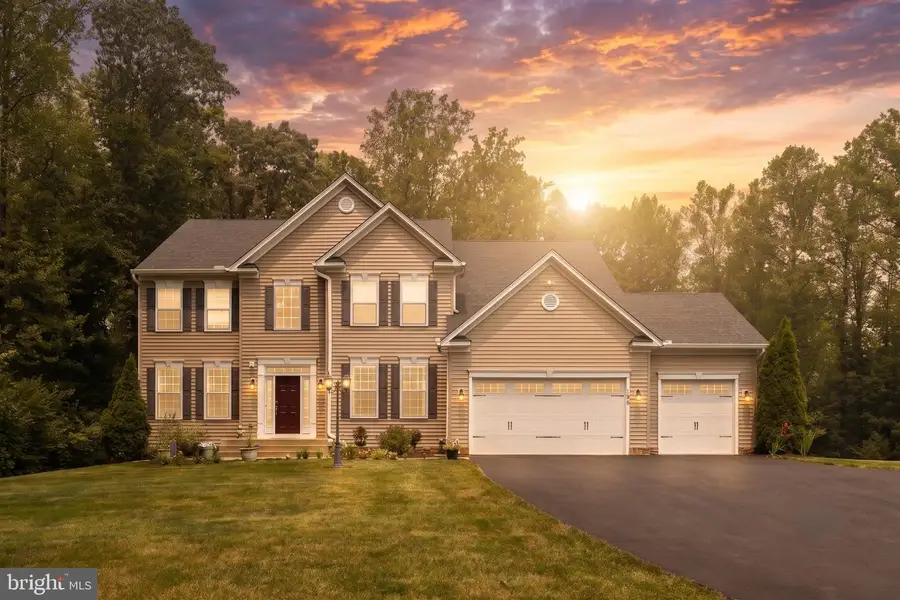 196 Mcpherson Dr, Fredericksburg, VA 22406 - #2