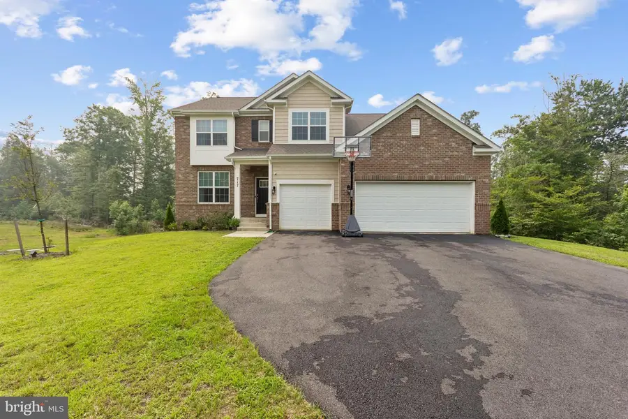 717 Long Meadow Dr, Fredericksburg, VA 22406 - #2