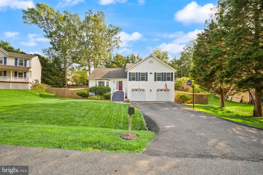 18 Parkwood Ct, Stafford, VA 22554 - #2
