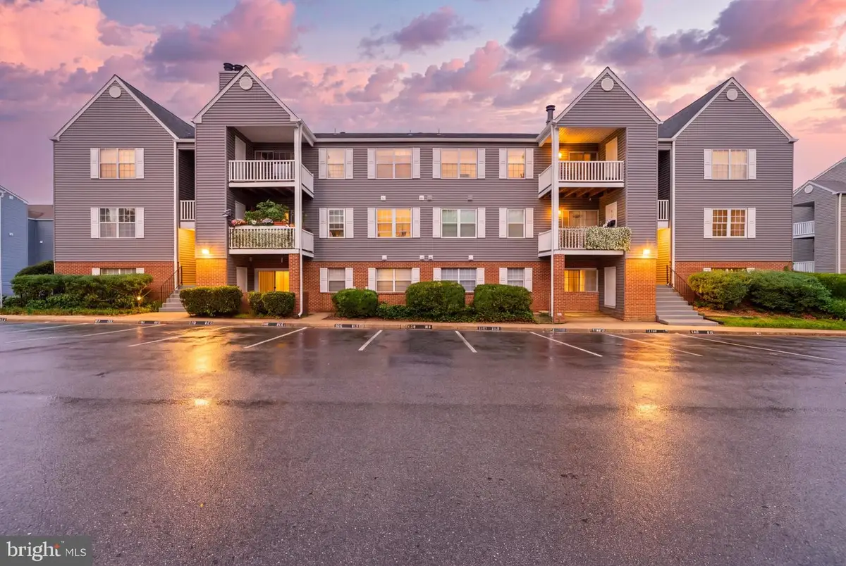 200 Grosvenor Ln #82, Stafford, VA 22556 - #1