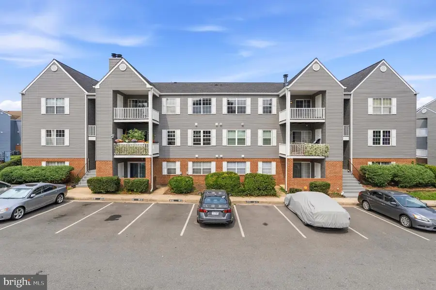 200 Grosvenor Ln #82, Stafford, VA 22556 - #2