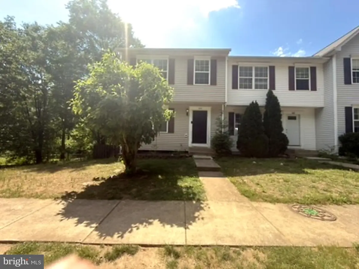 410 Munsons Hill Ct, Stafford, VA 22554 - #1