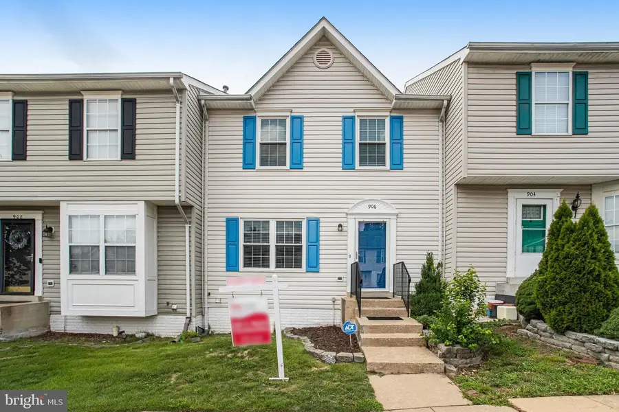 906 Kings Crest Dr, Stafford, VA 22554 - #2