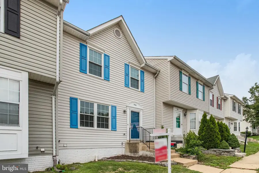 906 Kings Crest Dr, Stafford, VA 22554 - #3