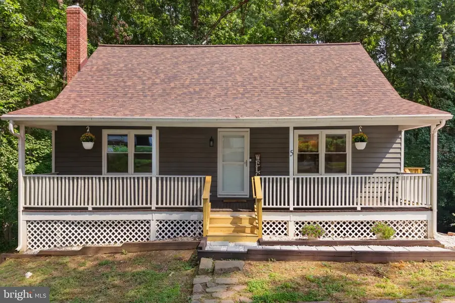 5 Huntington Dr, Fredericksburg, VA 22405 - #2