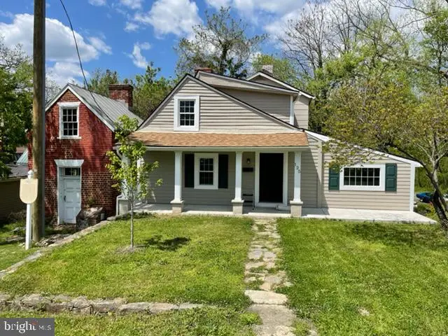 125 W Cambridge St, Fredericksburg, VA 22405 - #1