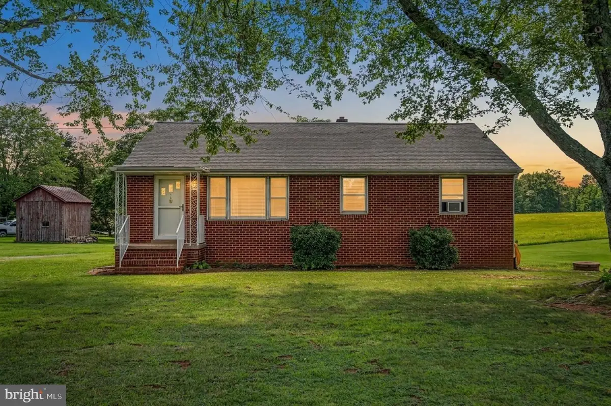 1287 Warrenton Rd, Fredericksburg, VA 22406 - #1