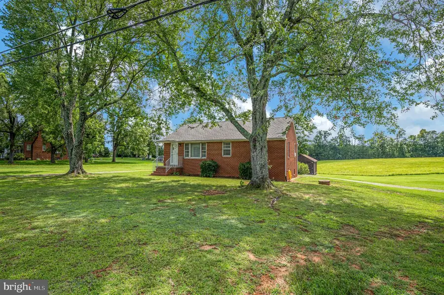 1287 Warrenton Rd, Fredericksburg, VA 22406 - #2