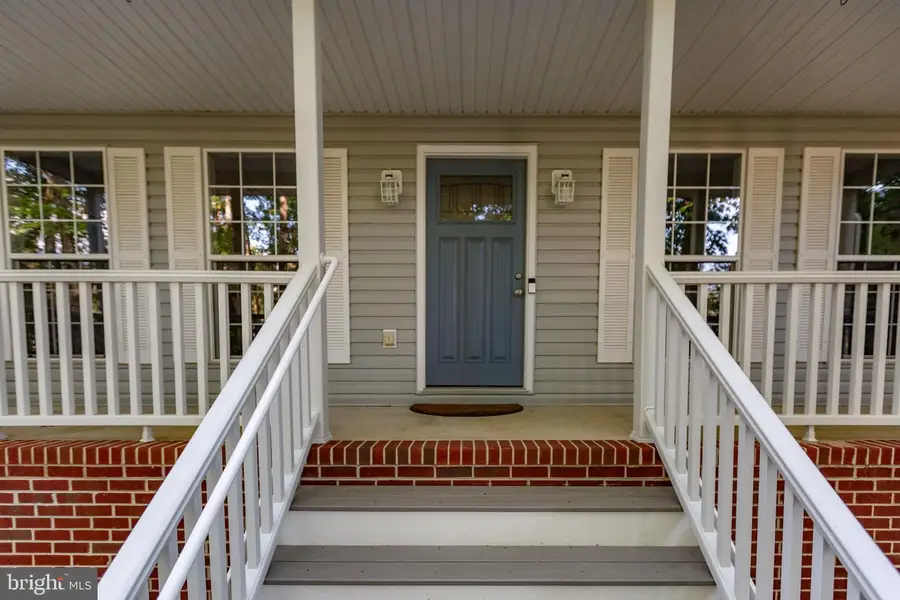 15 Twin Lake Ct, Fredericksburg, VA 22405 - #2