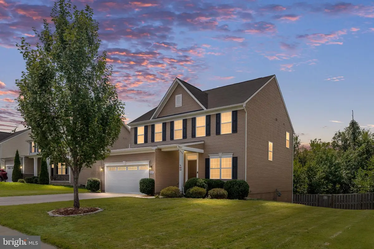 209 Courthouse Manor Dr, Stafford, VA 22554 - #1