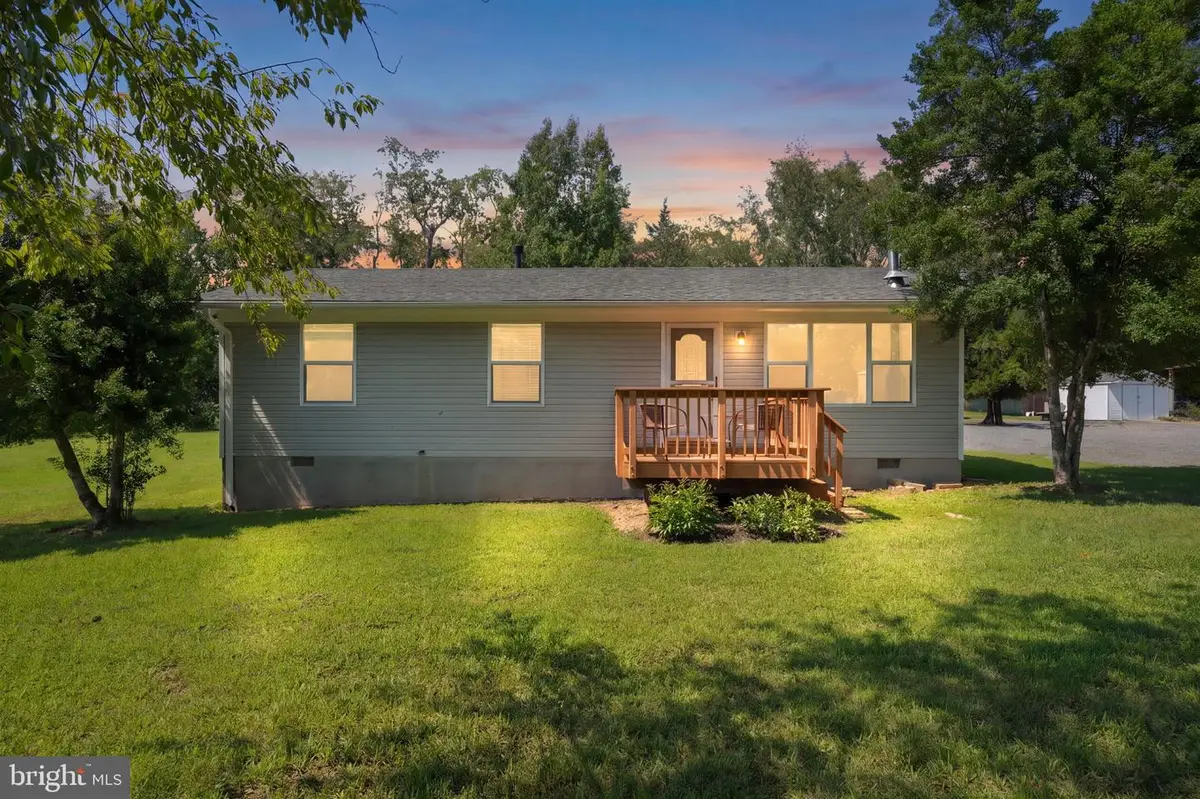 132 Hemp Rd, Fredericksburg, VA 22406 - #1