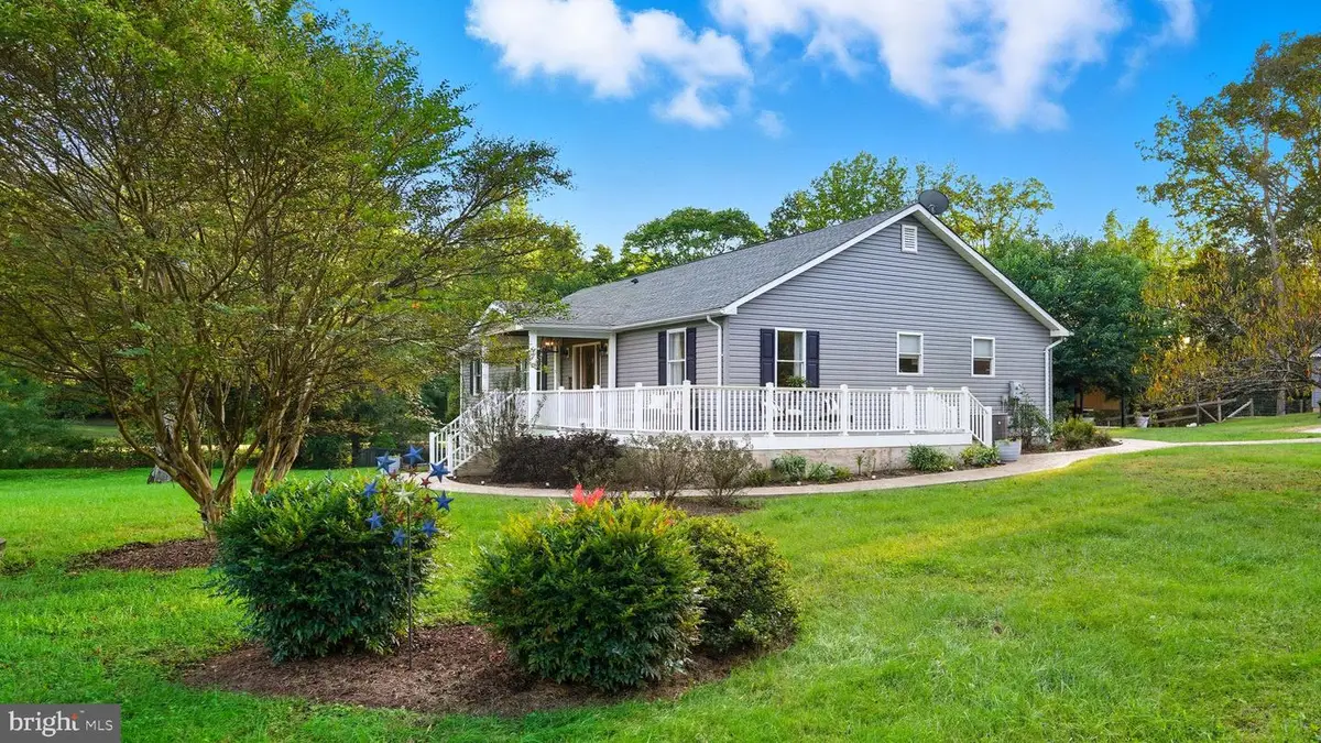 49 Dog Patch Ln, Stafford, VA 22554 - #1