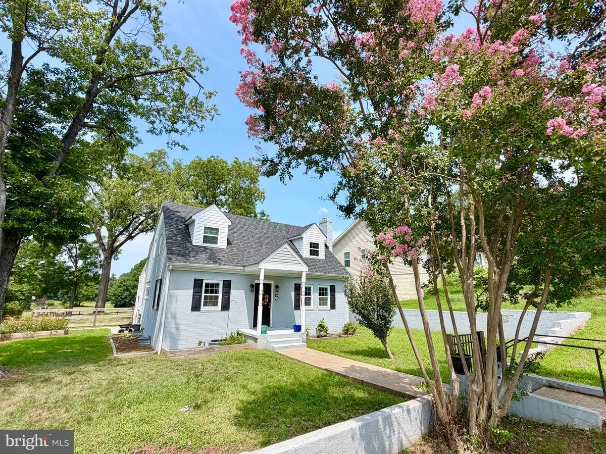 5 Graham St, Fredericksburg, VA 22405 - #1