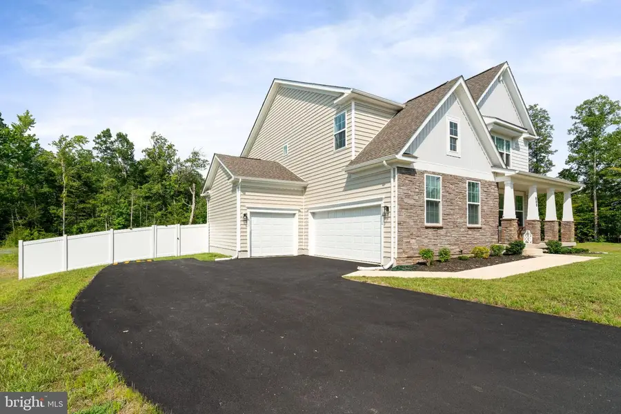 808 Long Meadow Dr, Fredericksburg, VA 22406 - #2