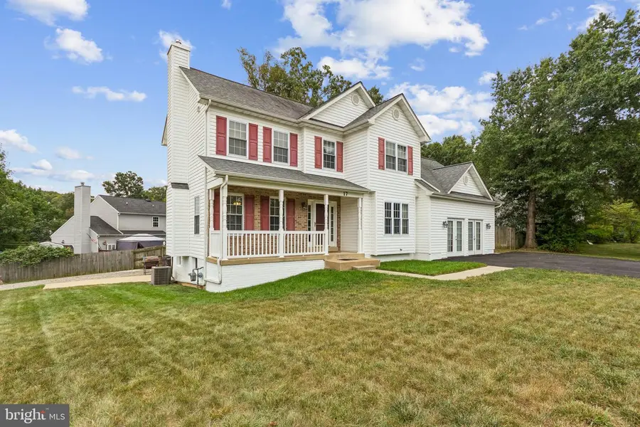 17 Brown Cir, Fredericksburg, VA 22405 - #2