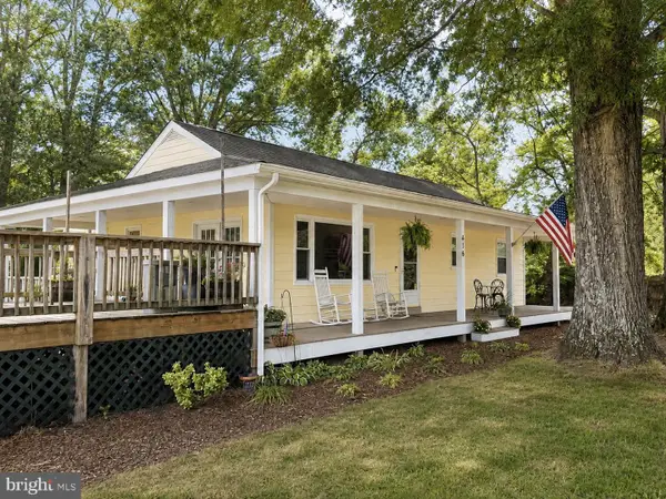 416 Truslow Rd, FREDERICKSBURG, VA 22405