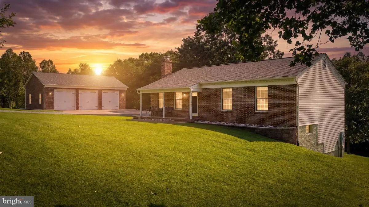 73 Old Farm Rd, Fredericksburg, VA 22406 - #1