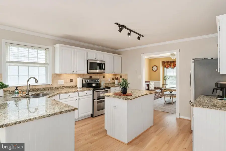 28 Norfolk St, Fredericksburg, VA 22406 - #2