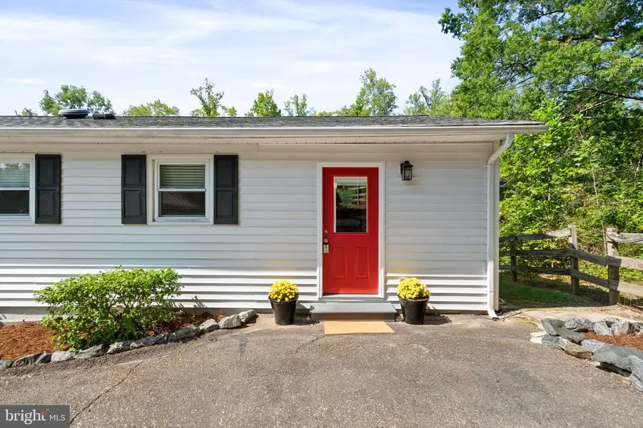 1404 Forbes St, Fredericksburg, VA 22405 - #3