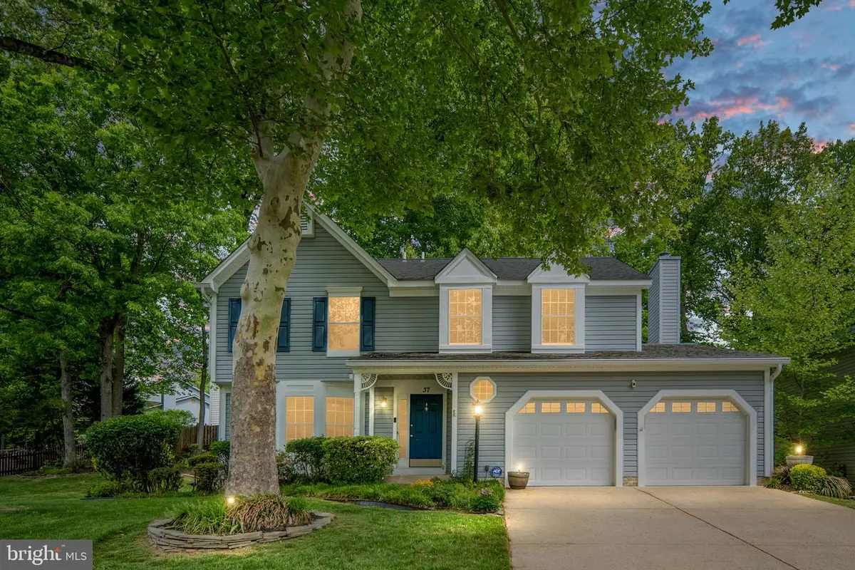 37 Rocky Way Dr, Stafford, VA 22554 - #1