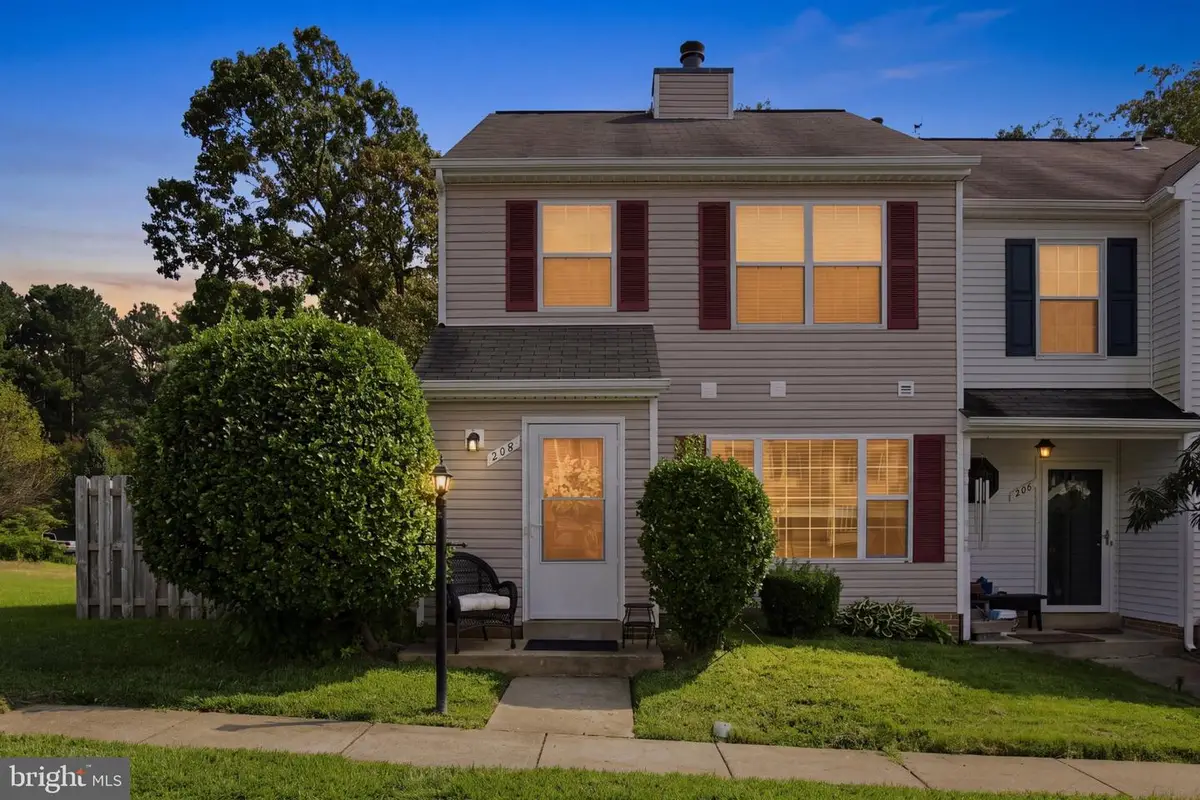 208 Heritage Commons Dr, Fredericksburg, VA 22405 - #1