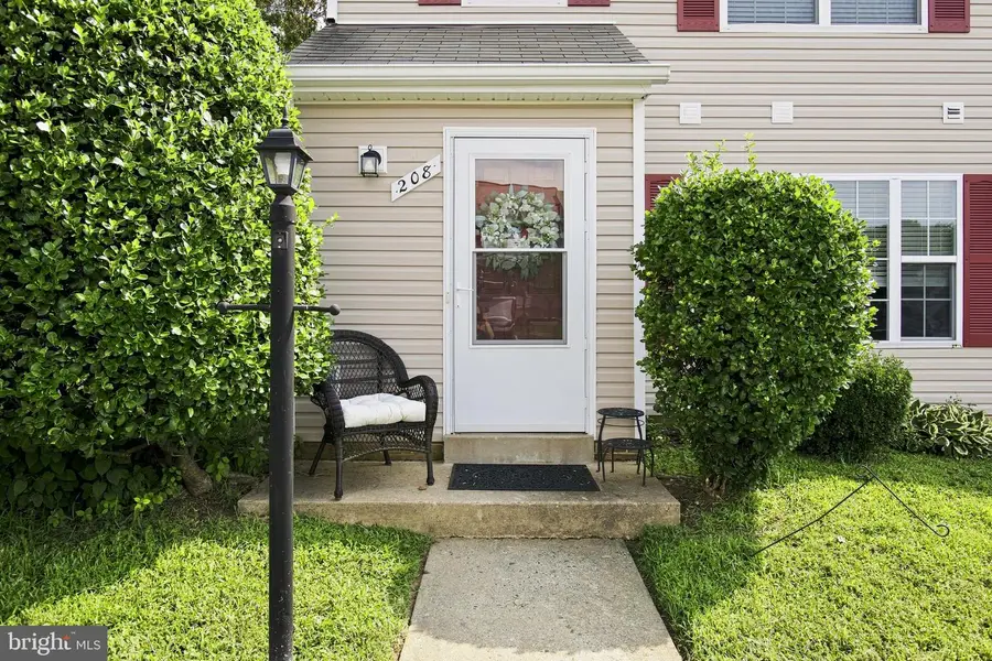 208 Heritage Commons Dr, Fredericksburg, VA 22405 - #2