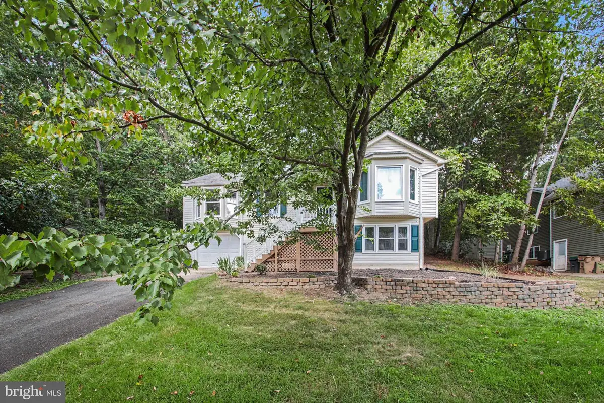 2411 Harpoon Dr, Stafford, VA 22554 - #1