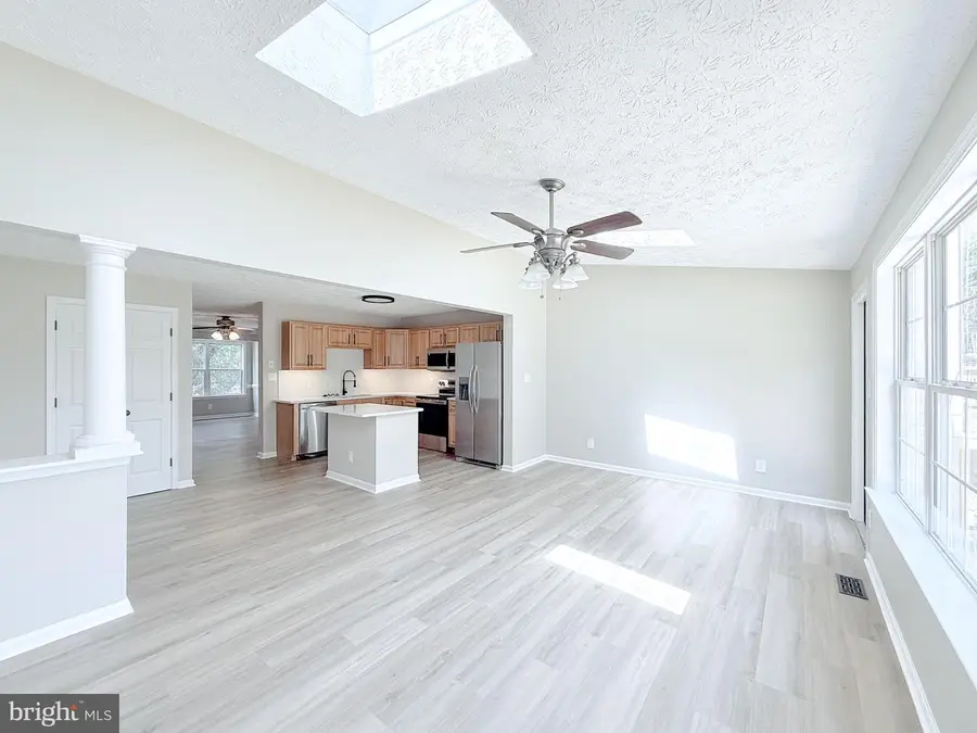 104 Charles St, Fredericksburg, VA 22405 - #3