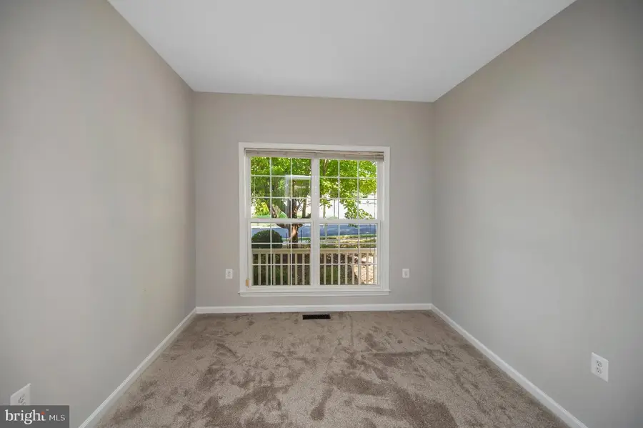 21 Buchanan Ct, Fredericksburg, VA 22406 - #3