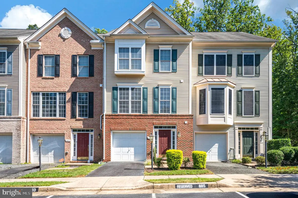 605 Galway Ln, Stafford, VA 22554 - #1