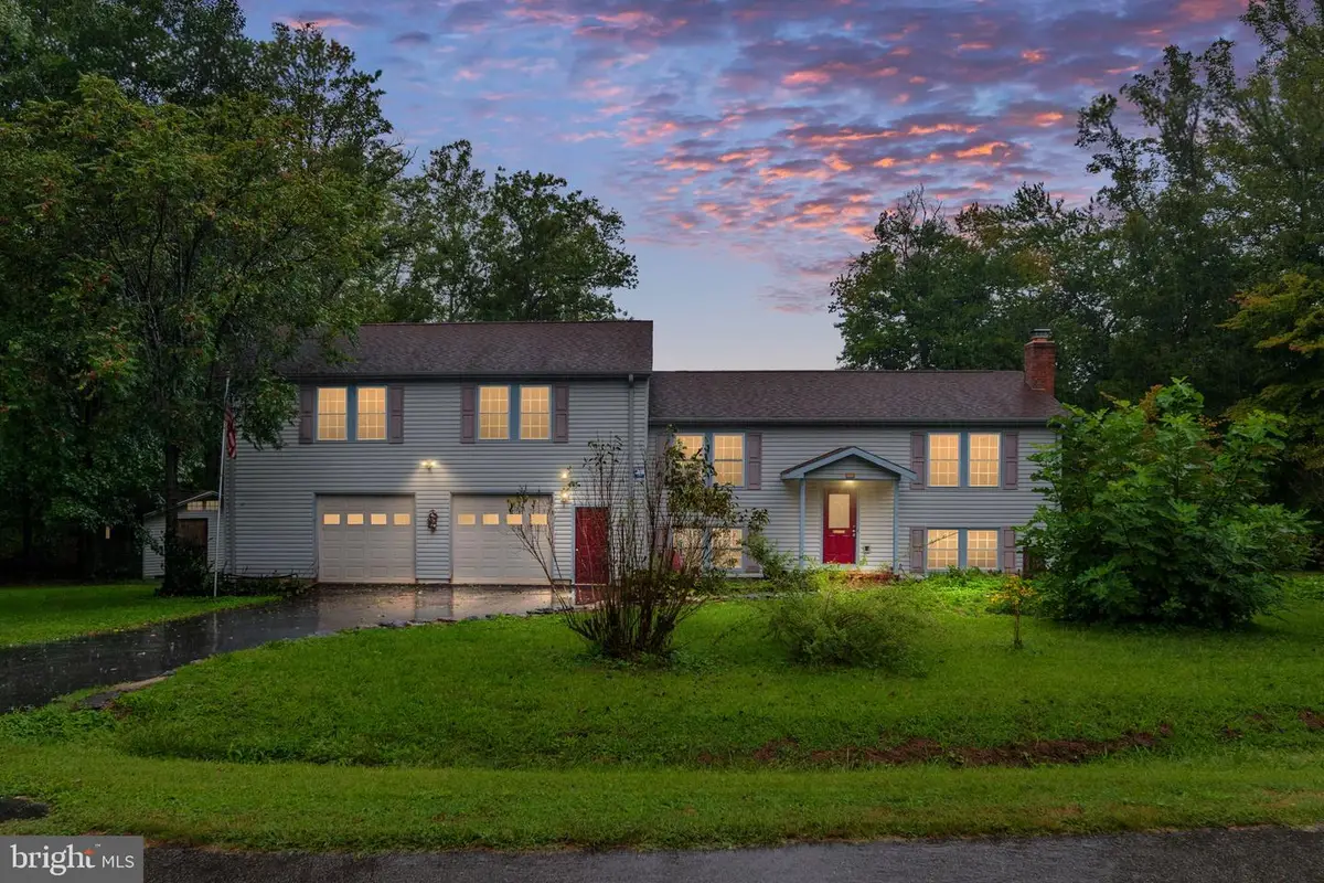 1022 Lakeview Dr, Stafford, VA 22556 - #1