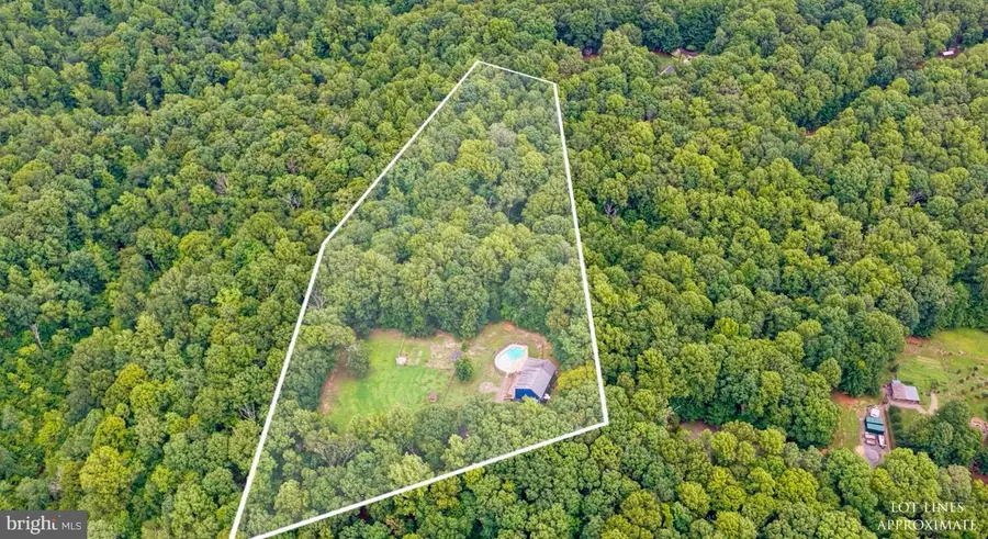 60 River Falls Rd, Fredericksburg, VA 22406 - #2