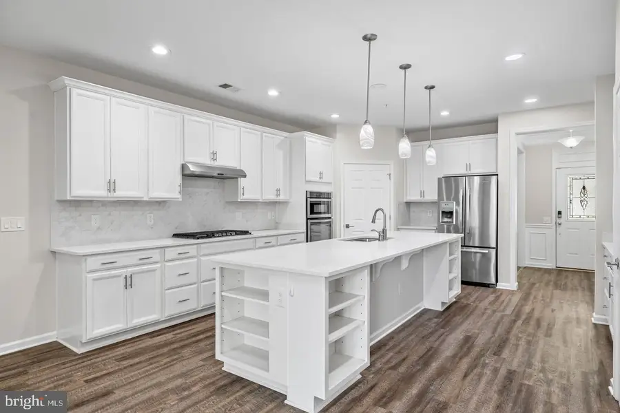 39 Battery Point Dr, Fredericksburg, VA 22406 - #2