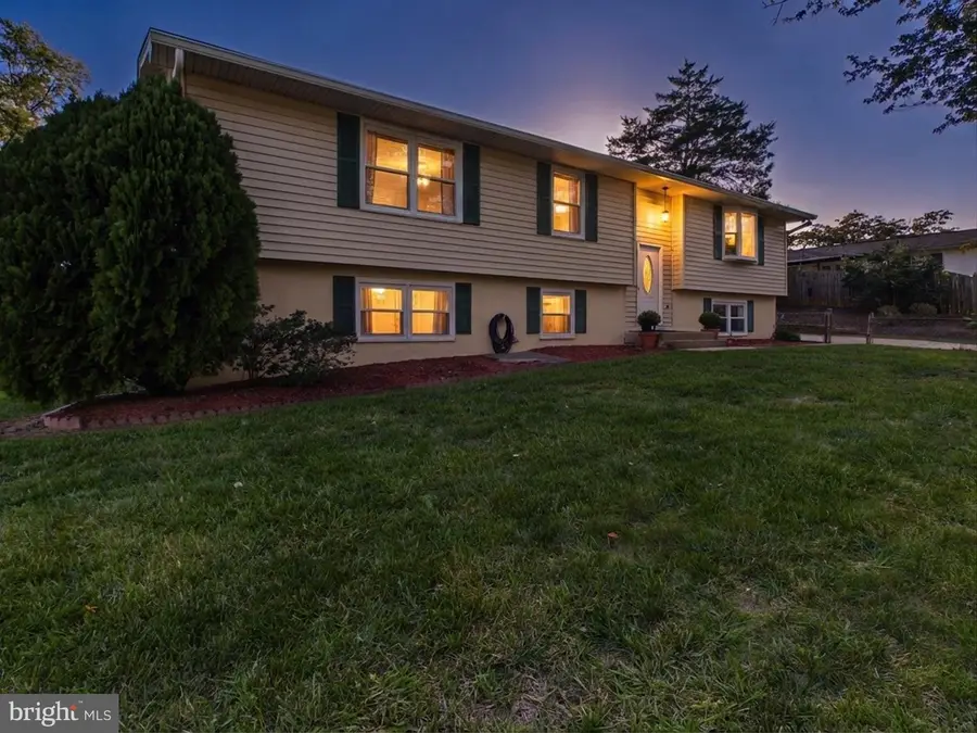 300 Oak Grove Ln, Stafford, VA 22556 - #2