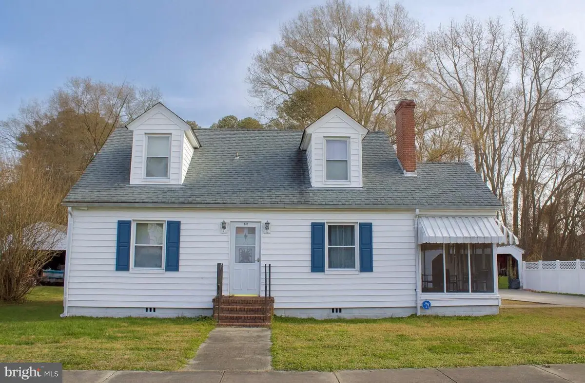 141 Bank St, Waverly, VA 23890 - Image #1