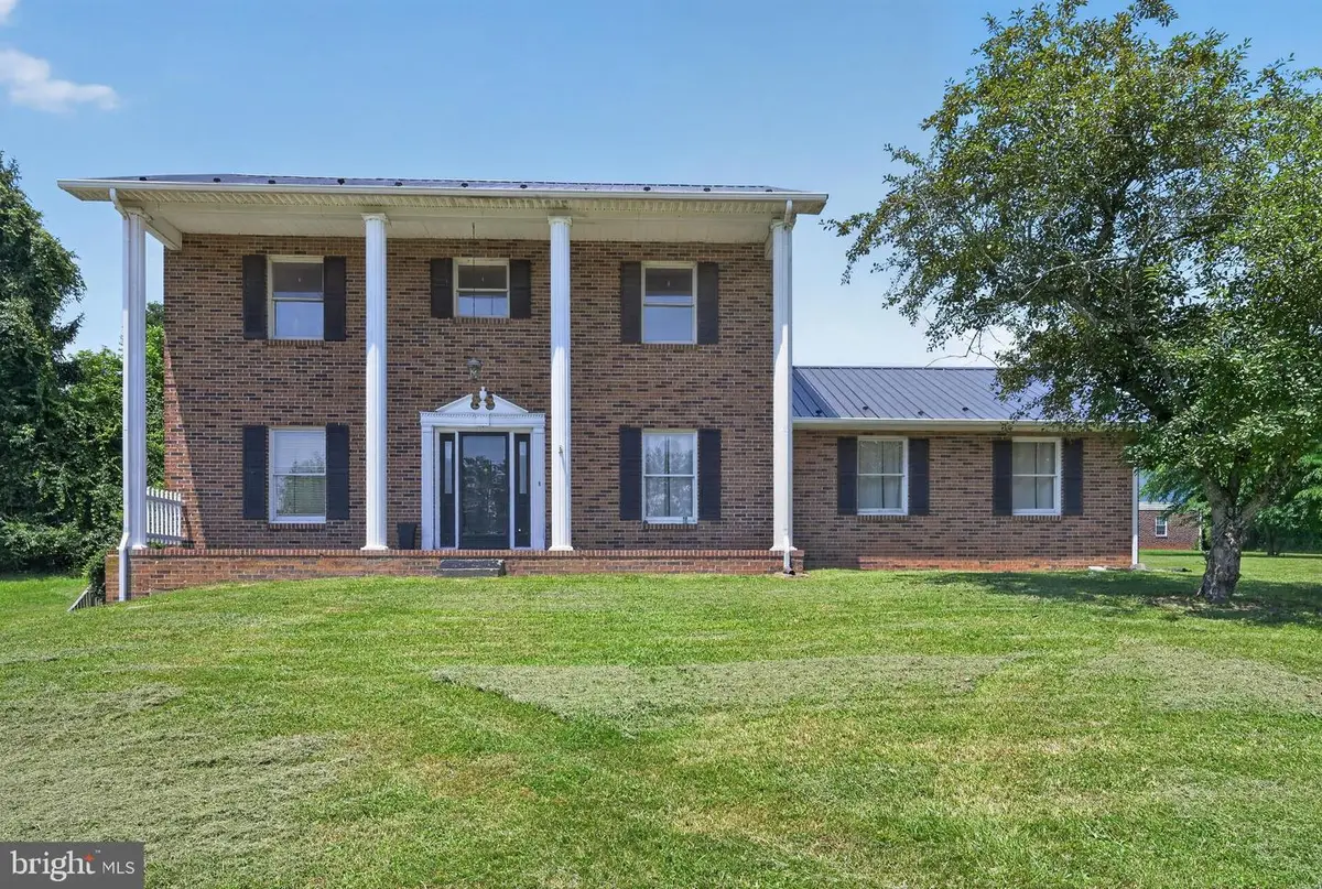 797 Falcon Dr Ne, Abingdon, VA 24210 - #1