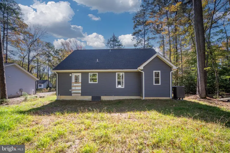 191 Woodbine Dr, Colonial Beach, VA 22443 - Image #3