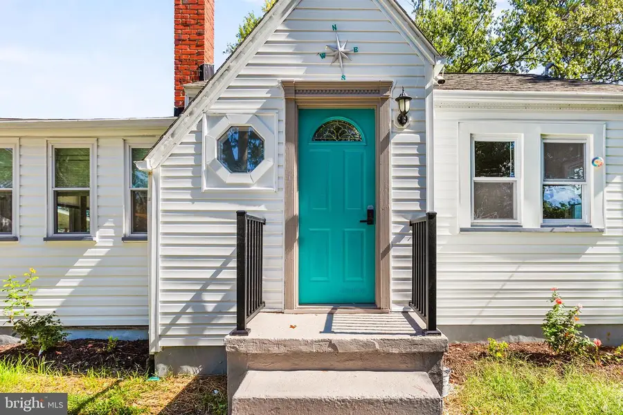 1212 Lossing Ave, Colonial Beach, VA 22443 - Image #2