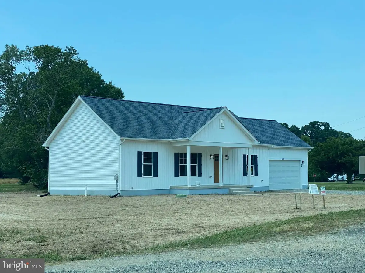 121 North Glebe, Montross, VA 22520 - Image #1