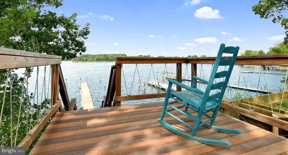 219 Mattox Ave, Colonial Beach, VA 22443 - Image #1