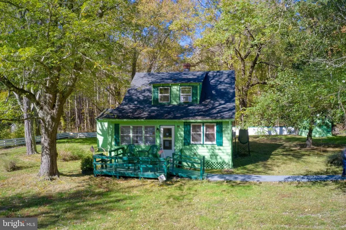 2097 Coles Point Rd, Hague, VA 22469 - Image #1