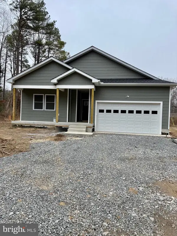 94 Dingley Rd, MONTROSS, VA 22520