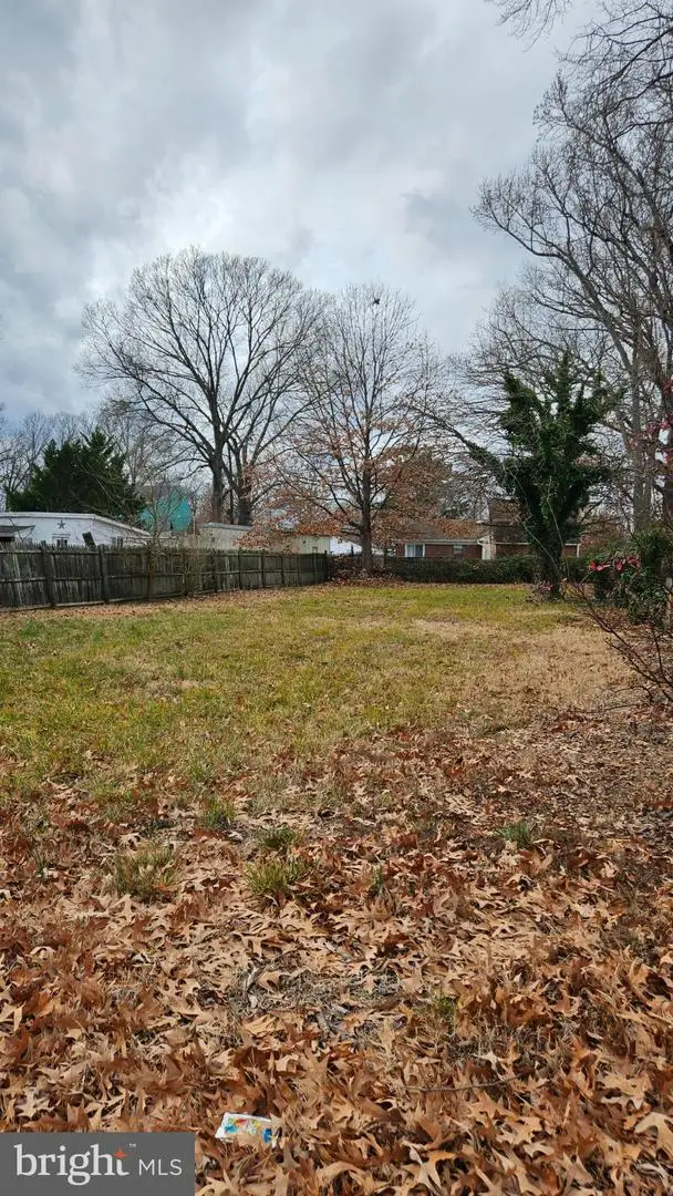 315 Lossing Ave, Colonial Beach, VA 22443 - Image #1