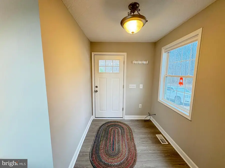 1077 N Independence Dr, Montross, VA 22520 - #2