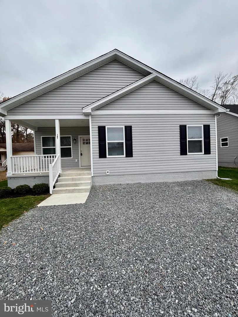 175 Wildwood Rd, Colonial Beach, VA 22443 - #2